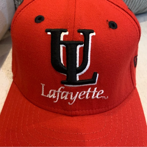 New Era Tyro.001 University of Louisiana Lafayette Collegiate Red Fitted Cap Hat - Picture 2 of 6